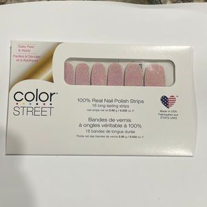 Color Street Nail Polish Strips “Blushing in Flushing ” NWT light pink glitter